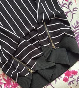 Striped Black &amp; White Long Top with zip on sides