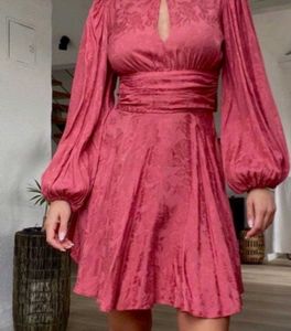 Elegant Pink Floral Print Mini Dress