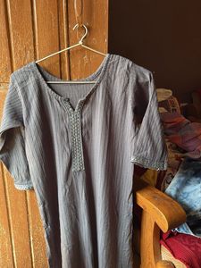 Elegant Grey Striped Kurta