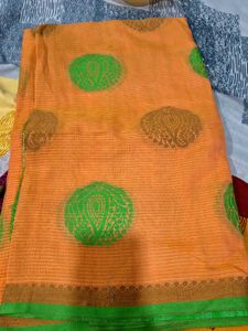 Dual color saree