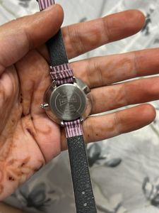 Stylish Analog Wristwatch