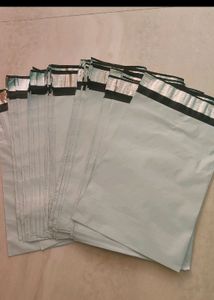 70 Shipping Bags