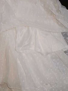 Elegant White Strapless Dress