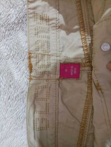 Embroidered Capris y2k 2000s