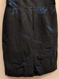 Classy Ann Taylor USA- Back Zipper and slit