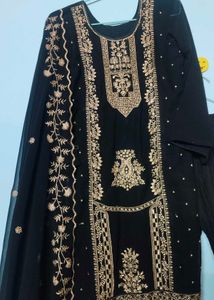 Elegant Black Embroidered Kurta Set
