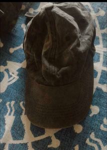 Stylish Grey Baseball Cap