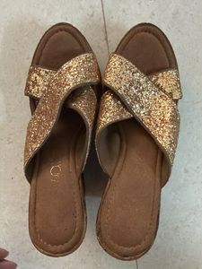catwalk wedges | golden| size -40