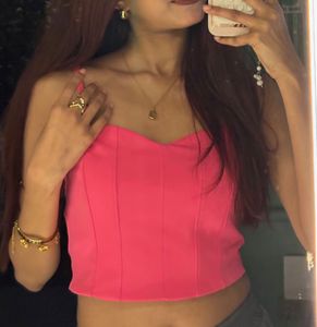 pink crop top