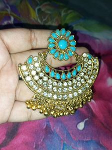 Nice Earing