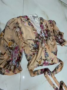 Sheer Floral Puff Sleeve Wrap Top