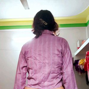Chic Pink Striped Cropped Shirt