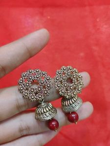 Maang Tikka with Gold Finish and neck se