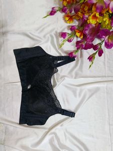 🇳🇿💫🎀Elegant Black Lace Bra