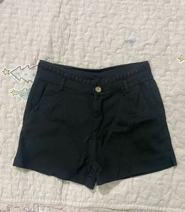 black mini shorts