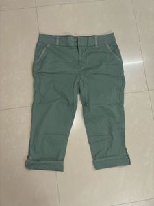 Green Stylish Capri