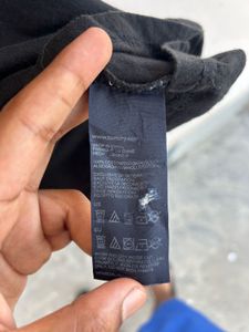 Tommy Hilfiger Black V-Neck T-Shirt