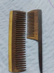 WOOD COMB