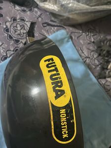 Non stick kadai with lid approx 4 liters