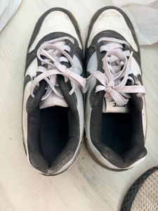 Nike Classic Sneakers
