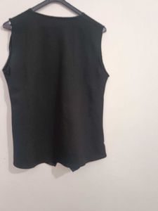 Sleek Black V-Neck Sleeveless Co-ord Set