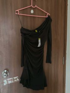 Chic Ruched Long Sleeve Dress