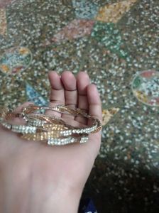 Elegant Two-Tone Bangle Set