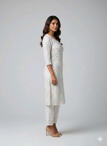 Elegant Embroidered Kurta Set with matching potly