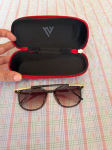 Stylish Voyage Sunglasses with Protective Case