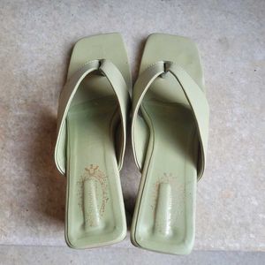 Chic Square Toe Heeled Sandals