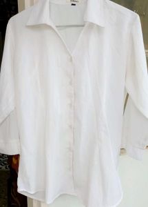 only coins White shirt in Small size to mediu
