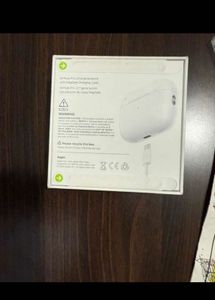 Apple AirPods Pro 2