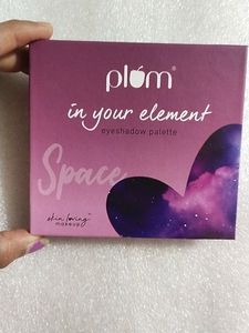 Plum Eyeshadow Palette -Space