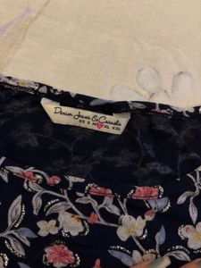 Vintage Blue floral top