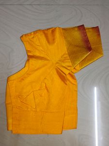Banarasi Saree With Blouse ❤️💛