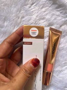 Iconic London Sheer Blush - Cheeky Coral