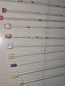 Vintage Knitting Needles and Yarn Set pick up 20