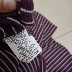 Unused Striped Stretchable Top