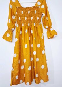 Chic Polka Dot Midi Dress