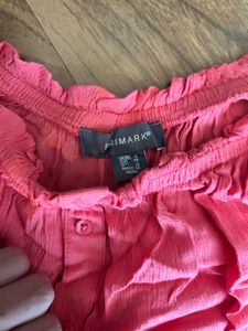 Cute Off-Shoulder Button-Up Top