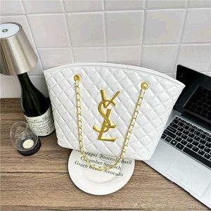YSL Yves Saint Laurent Quilting Tote Bag* 👜