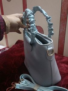 (Globus) Stylish Bag 🛍️