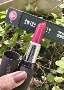 Swiss Beauty Pure Matte Lipsticks pack of 1