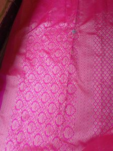 Beautiful New Banarasi Sare With Unstitched Blouse
