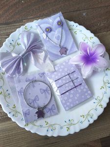 purple colour a new hair accessories