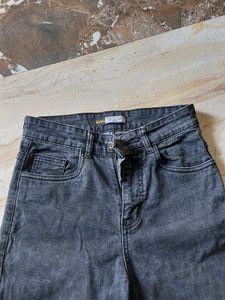 Faded Black Denim Jeans (offduty)