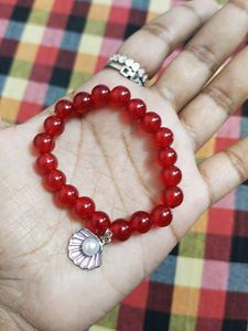 Beaded Bracelet with shell Charm