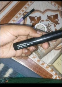 Makeup bundle