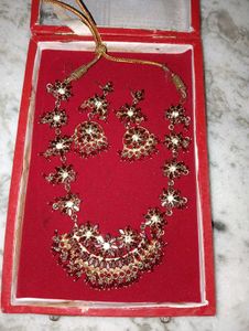 Stunning Red Stone Necklace &amp; Earring Set