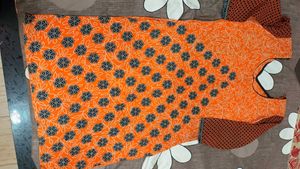 Beautiful Orange &amp; Black Printed Kurti - Size M (L